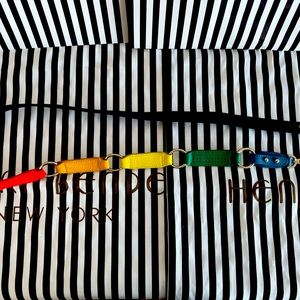 SOLD Henri Bendel influencer strap.